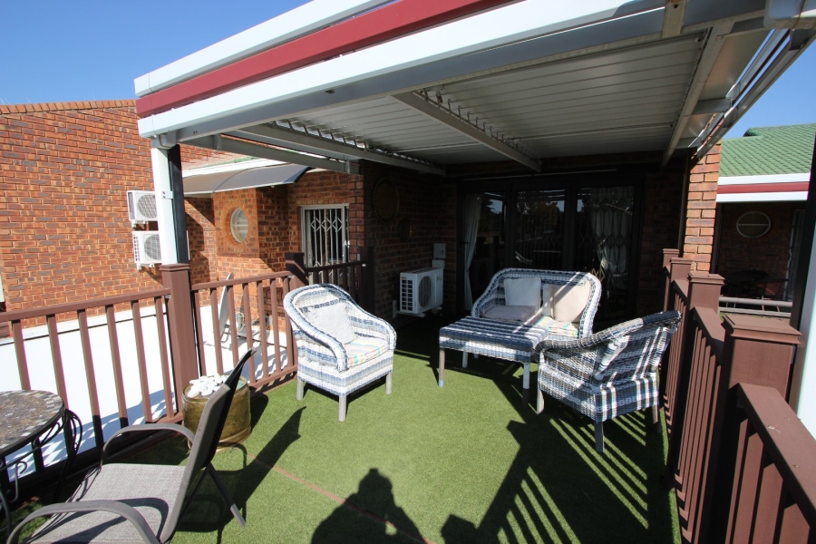 3 Bedroom Property for Sale in Seemeeupark Free State